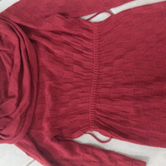 Women's small Cowell neck red x-mas sweater dress - Picture 2 of 4